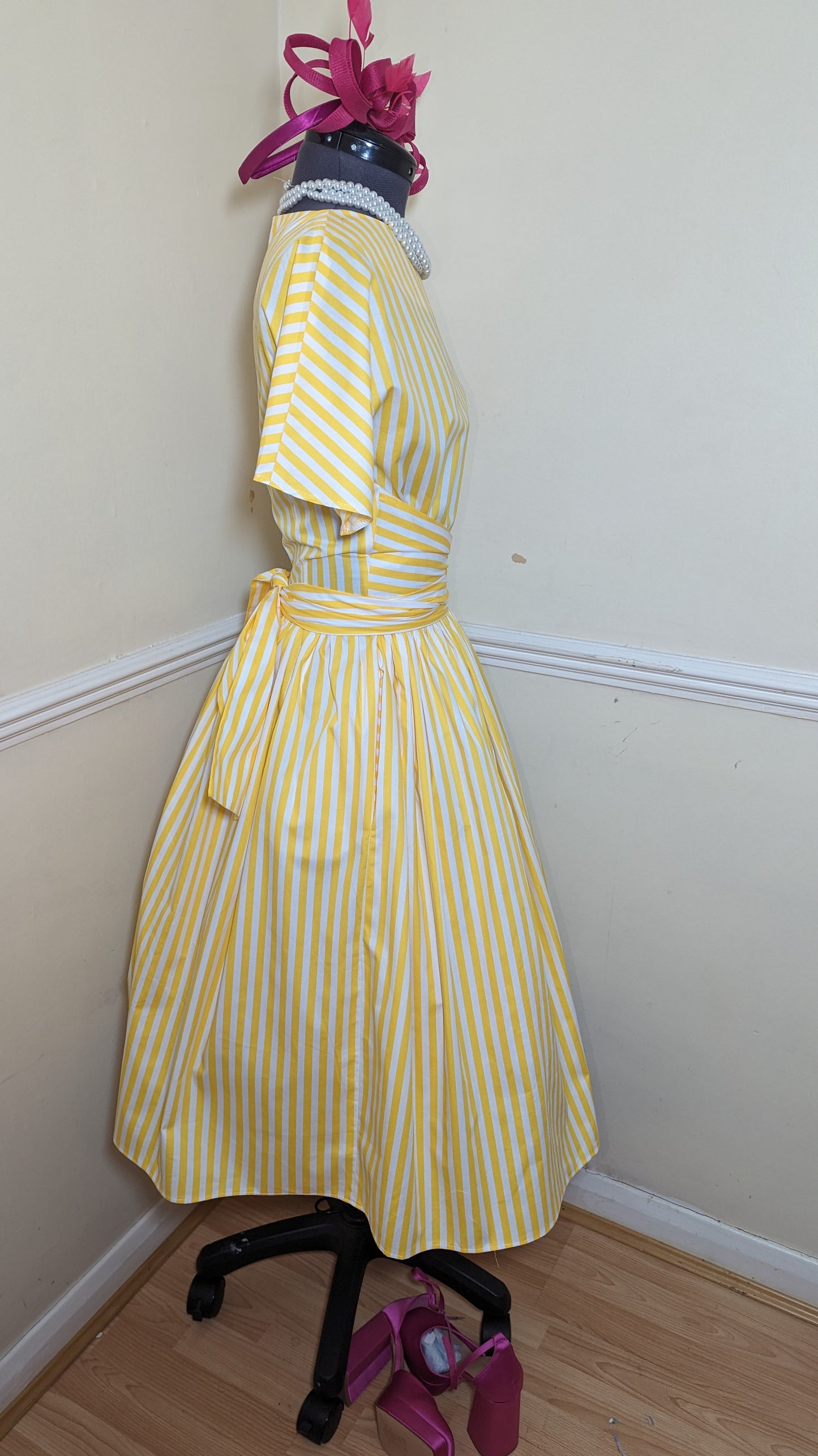 Abigail, 1960s Vintage Dress in Yellow