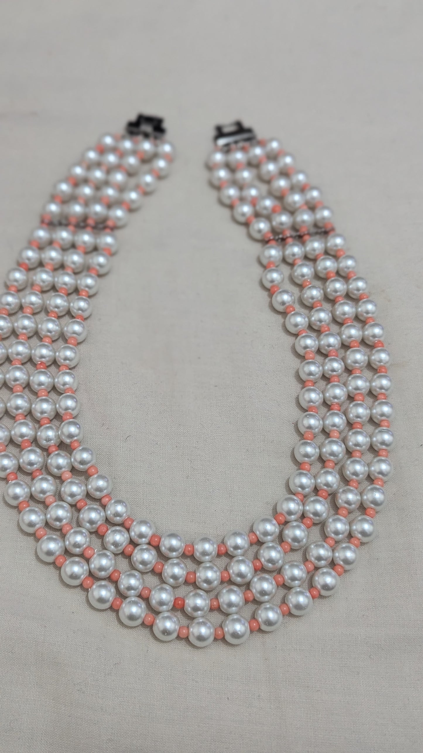 The Amoke Jewellery Set