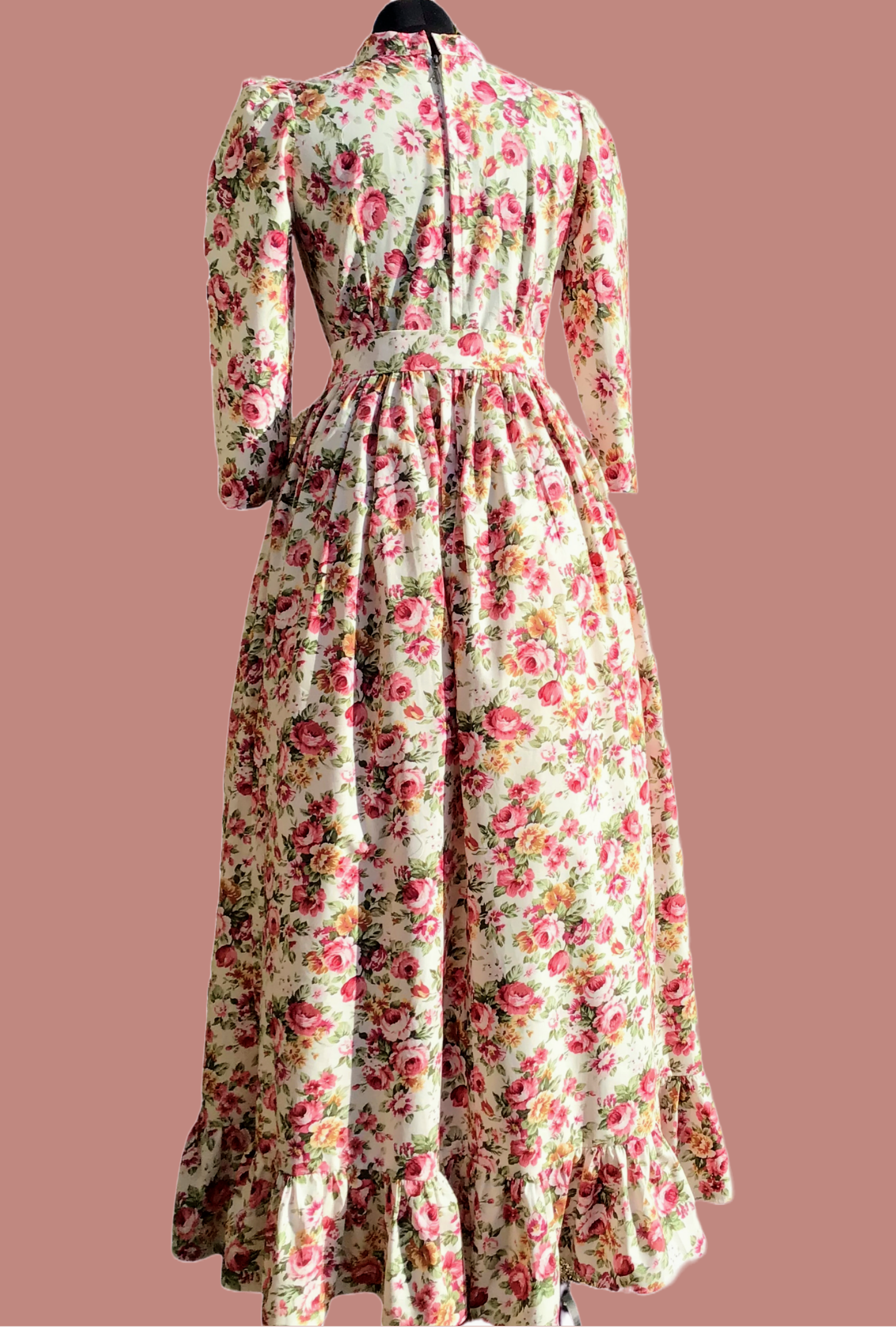 This Emmeline maxi dress has a timeless silhouette, with a vintage-style design taking its cues from Edwardian fashion