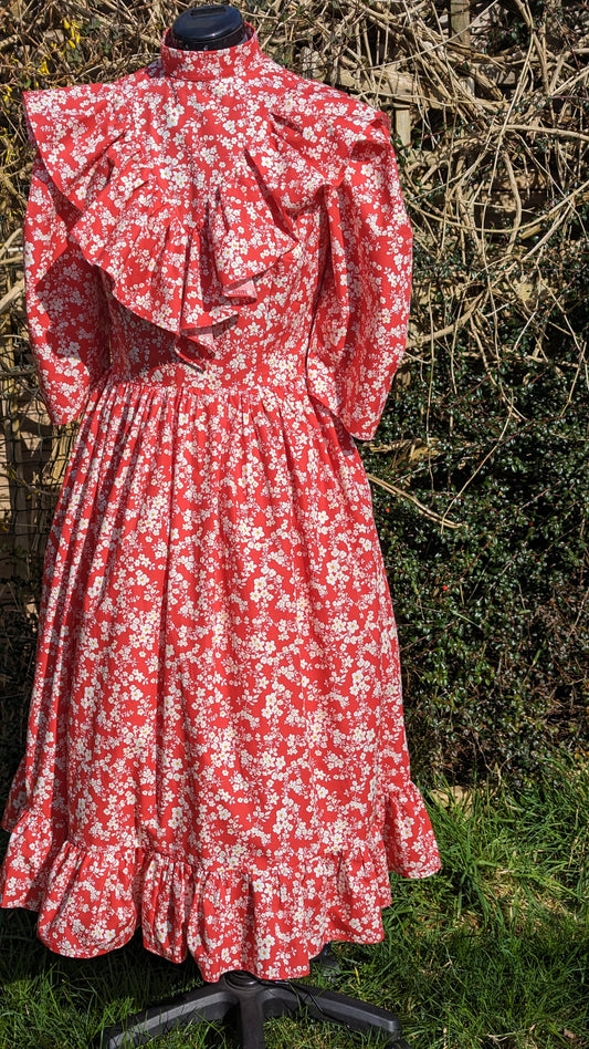 Anabelle, Red Vintage Dress