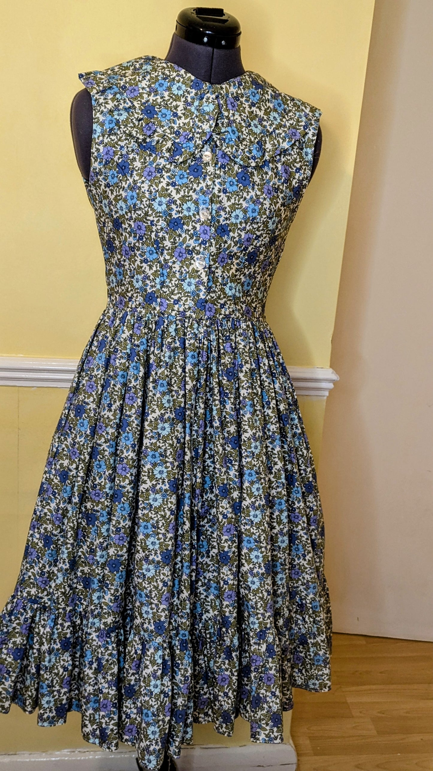 Size 10 floral cotton dress, ready to ship