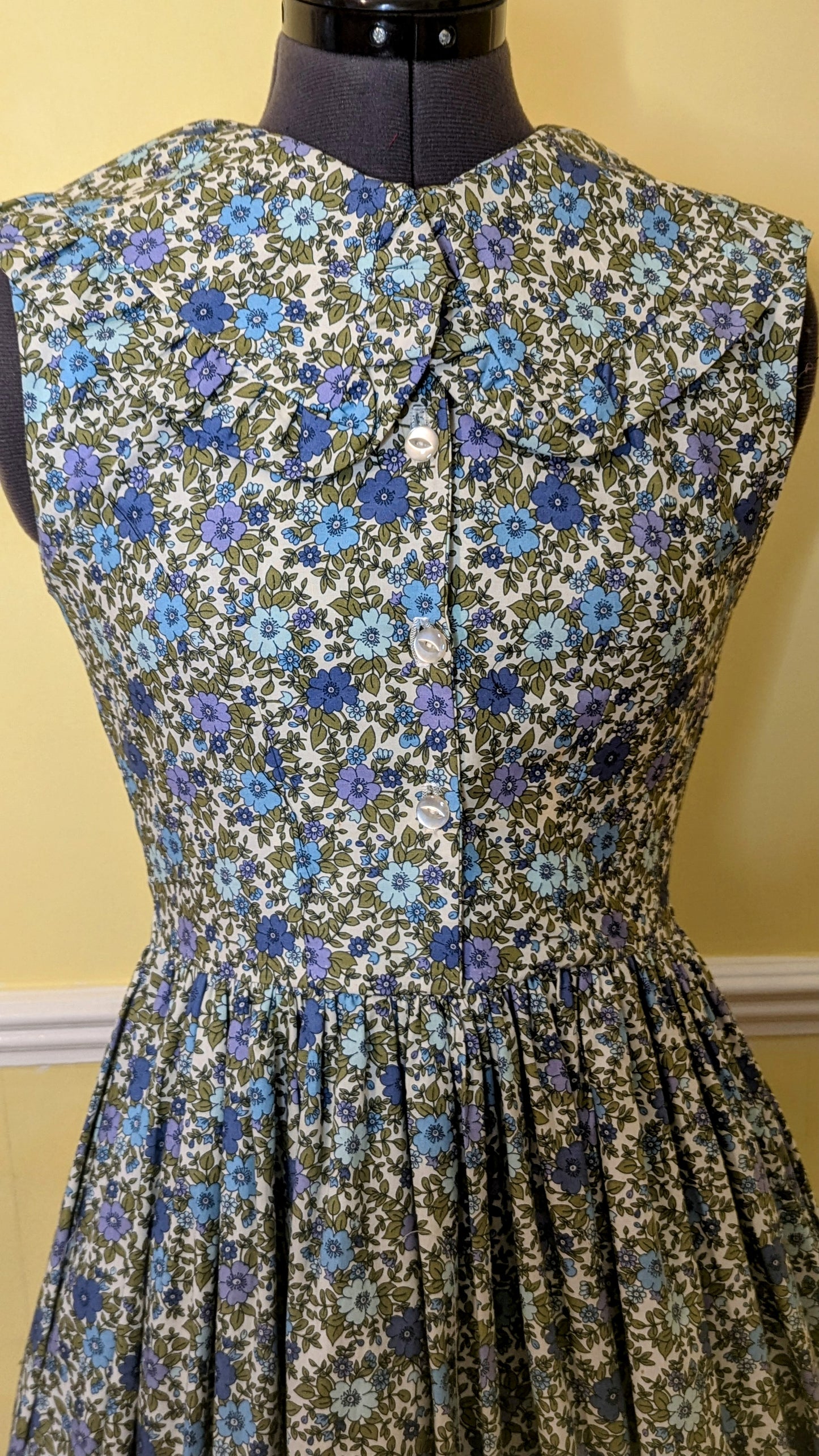 Size 10 floral cotton dress, ready to ship