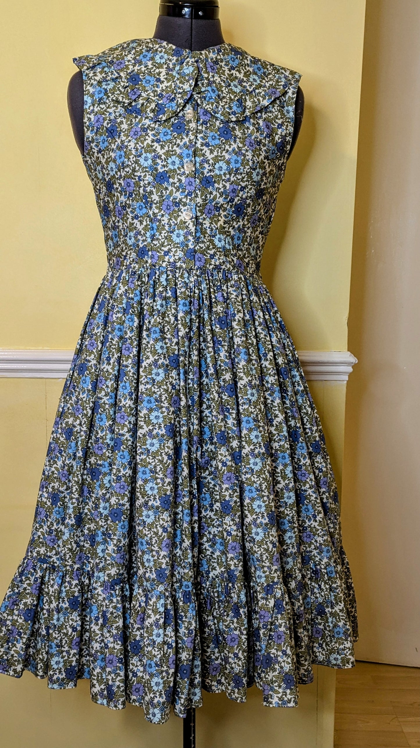 Size 10 floral cotton dress, ready to ship