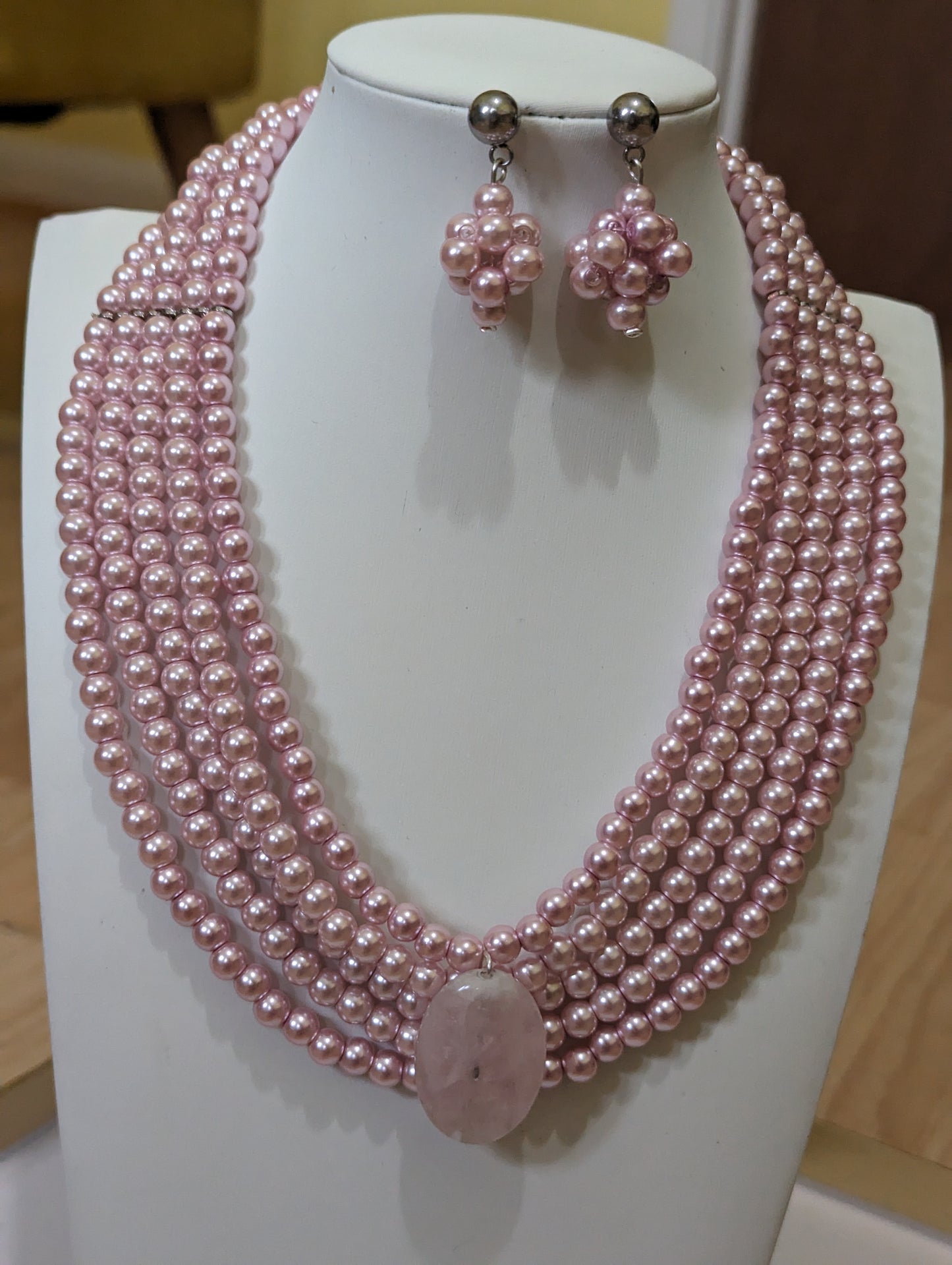 The pink pearl set