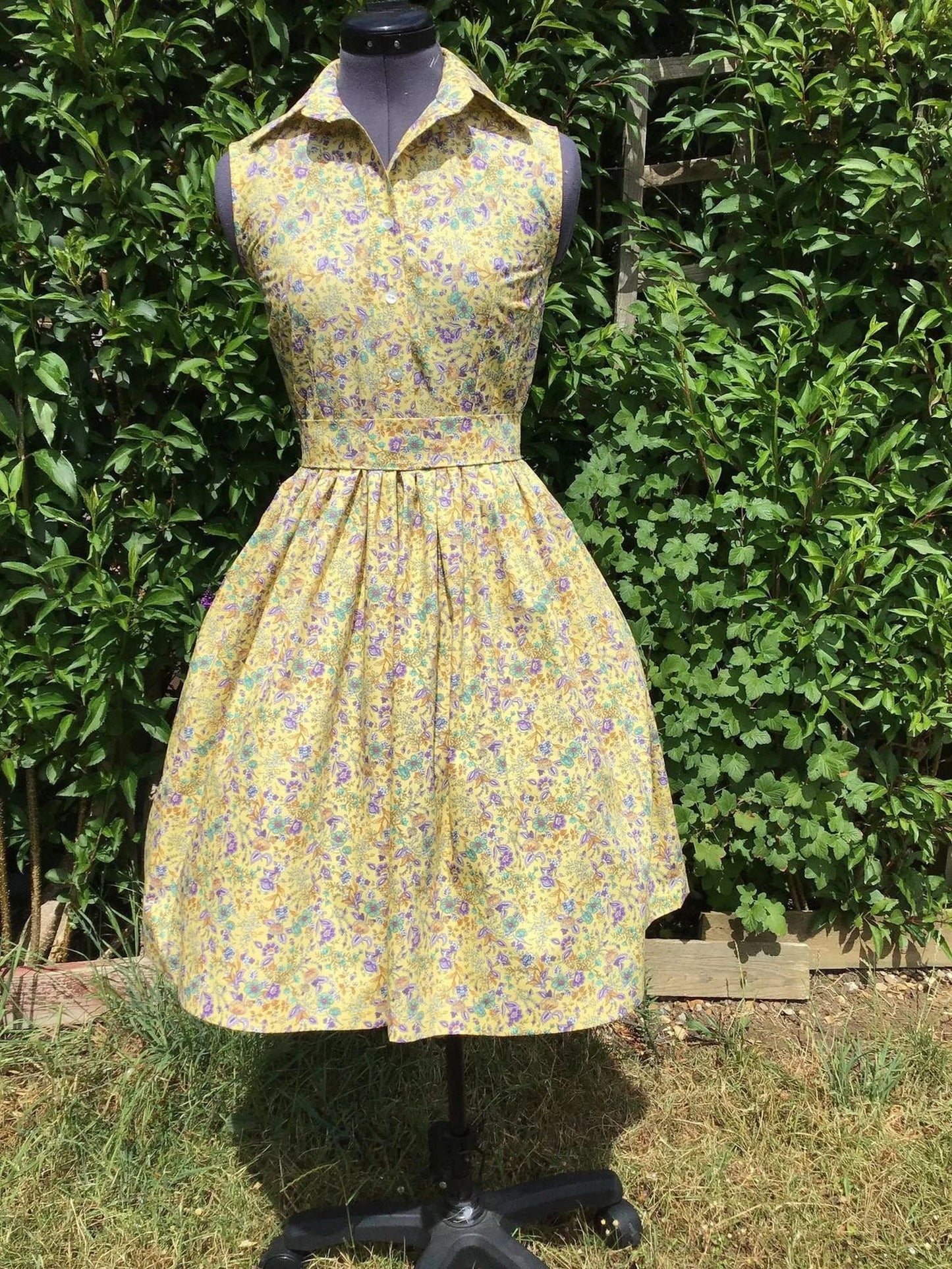 Marla Vintage Inspired, Floral Print Dress